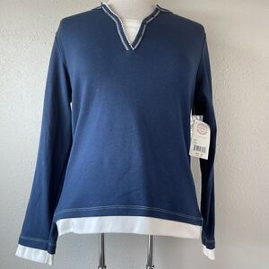 NWT Passports Women’s Top Size M